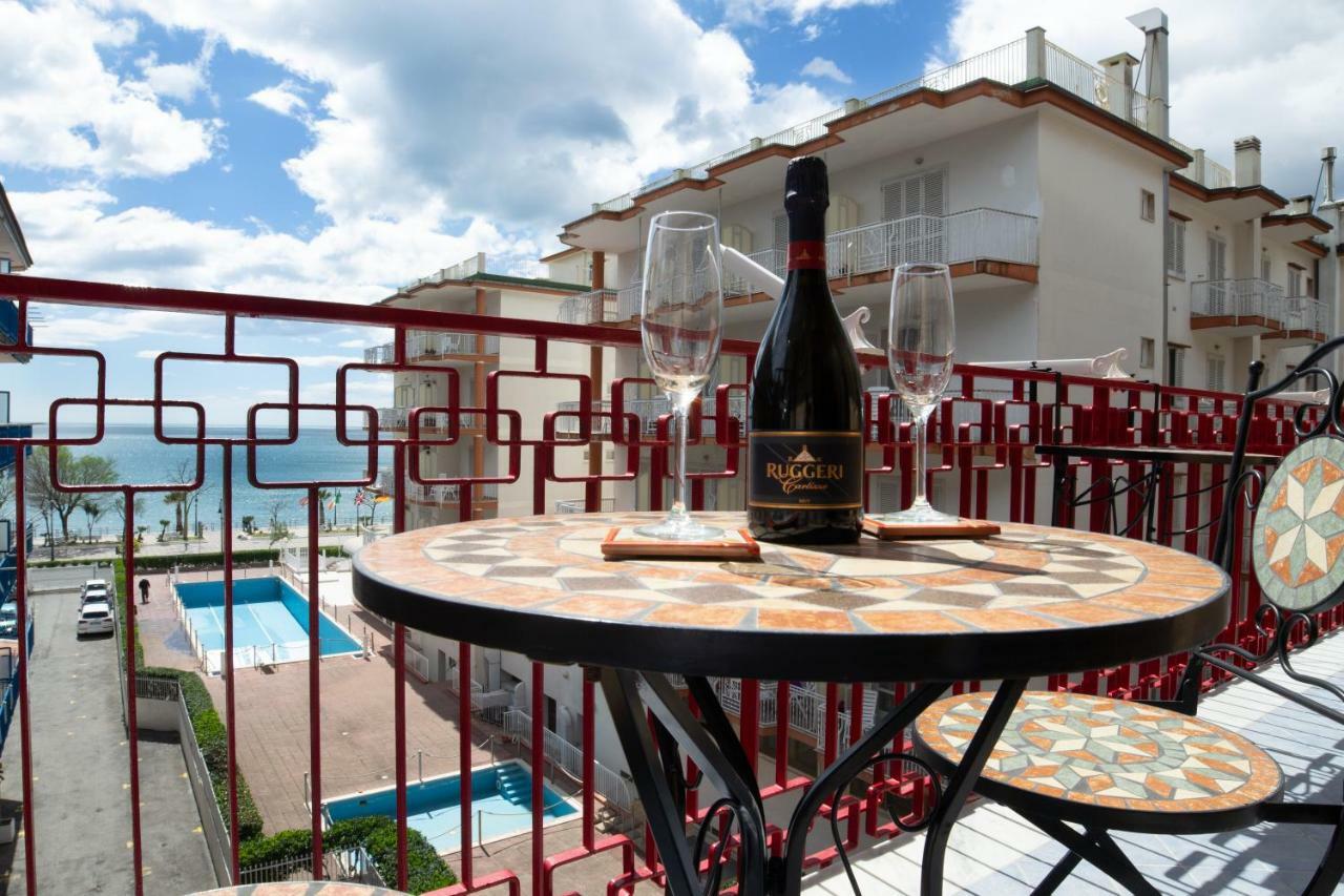 Panorama Host - Domus Amalfi Coast Apartment Maiori Ngoại thất bức ảnh
